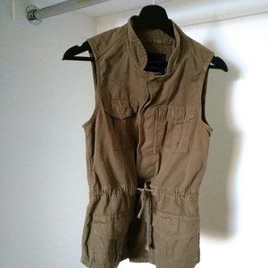 AEO Military Green Utility Vest With Pockets  - XS